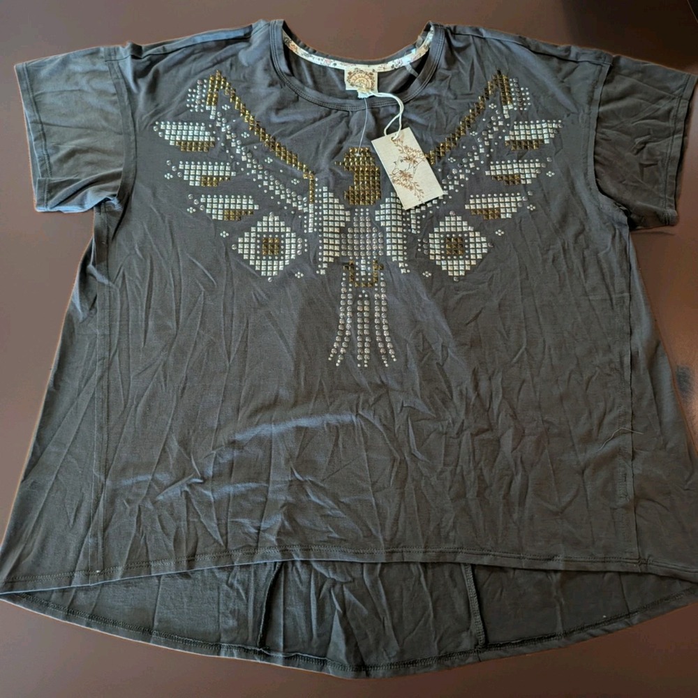 TRUE SELF Metal STUDDED Aztec Eagle Gray WOMENS T SHIRT Tunic Top SIZE LARGE NWT